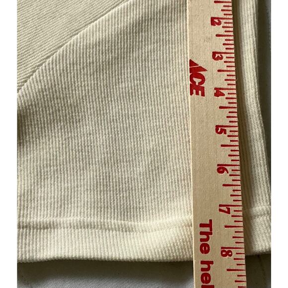 Vintage TEDDI Woman Short Sleeve Sweater Embroidered Angels Crystal Button Small - Picture 13 of 14